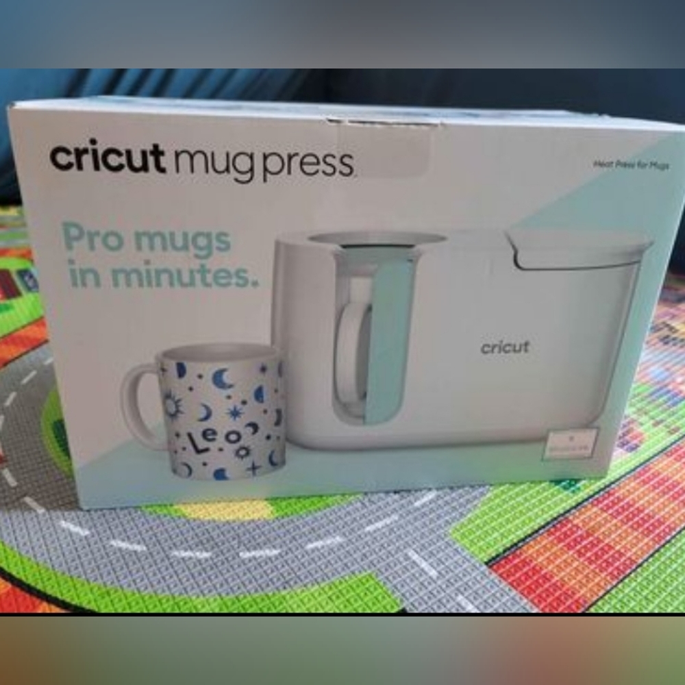 Cricut mugpress with vinyl